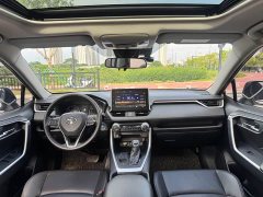 Toyota Venza Hybrid 2.5L E-CVT FWD Luxury - ფოტო 9