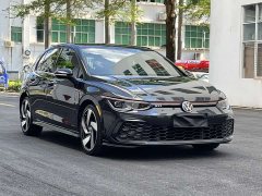 Volkswagen Golf GTI 380TSI DSG GTI - ფოტო 3
