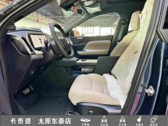Volvo XC70 Plug-in Hybrid Two-Wheel Drive Long Range Core - ფოტო 17