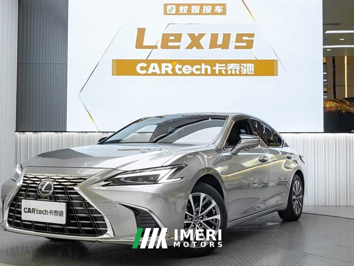Lexus ES 200 Premium Edition - car from China