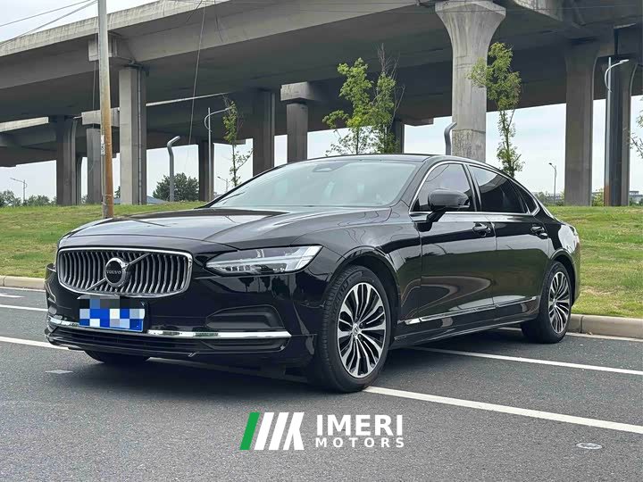 Volvo S90 B5 Intelligent Luxury Edition - ავტომობილი ჩინეთიდან