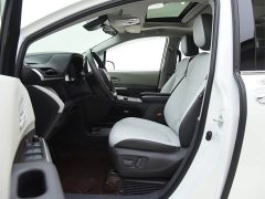Toyota Sienna 2023 2.5L Hybrid Comfort Edition - ფოტო 4