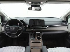 Toyota Sienna 2023 2.5L Hybrid Comfort Edition - ფოტო 6