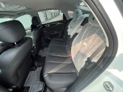 Geely Emgrand 5th Generation 1.5T DCT Luxury - ფოტო 4