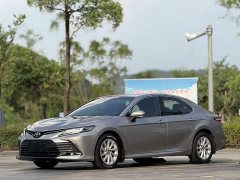 Toyota Camry 2.0G Luxury - ფოტო 1
