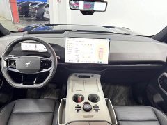 Ford Mustang Graphite Extended Range Version - ფოტო 6