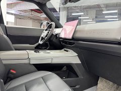 Ford Mustang Graphite Extended Range Version - ფოტო 7
