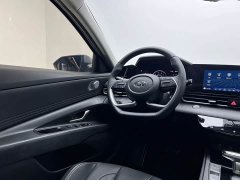 Hyundai Elantra 1.5L CVT Luxury - ფოტო 14