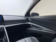 Hyundai Elantra 1.5L CVT Luxury - ფოტო 16