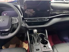 Toyota Highlander 2.5L Smart Hybrid AWD Premium 7-Seater - ფოტო 12