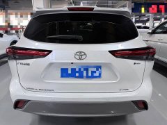 Toyota Highlander 2.5L Smart Hybrid AWD Premium 7-Seater - ფოტო 20