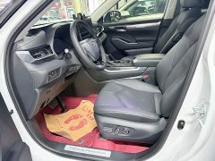 Toyota Highlander 2.5L Smart Hybrid AWD Premium 7-Seater - ფოტო 5