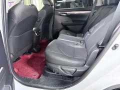 Toyota Highlander 2.5L Smart Hybrid AWD Premium 7-Seater - ფოტო 8