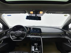 Hyundai Elantra 2022 1.5L CVT GLX Elite - ფოტო 6