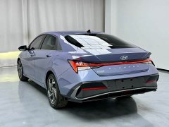 Hyundai Elantra 2023 1.5L CVT Luxury - ფოტო 13