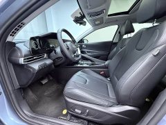 Hyundai Elantra 2023 1.5L CVT Luxury - ფოტო 6