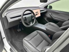 Tesla Model Y Rear-Wheel Drive - ფოტო 10