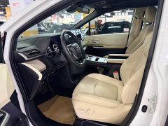 Toyota Sienna 2023 2.5L Hybrid Premium Edition - ფოტო 6