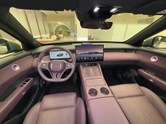 Voyah Lantu FREE Rear-Wheel Drive Qiankun Edition - ფოტო 7