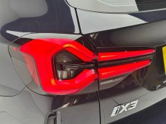 BMW iX3 sDrive40 Premier - ფოტო 18