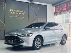 BYD Qin PLUS Glory Edition DM-i 55KM Leading - ფოტო 1