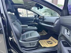 Nissan ARIYA 2022 Two-Wheel Drive Long Range Top Configuration - ფოტო 11