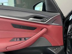 BMW 5 Series Facelift 530Li Premier M Sport Package - ფოტო 14
