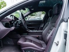 Porsche Taycan - ფოტო 12