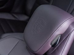 Porsche Taycan - ფოტო 17