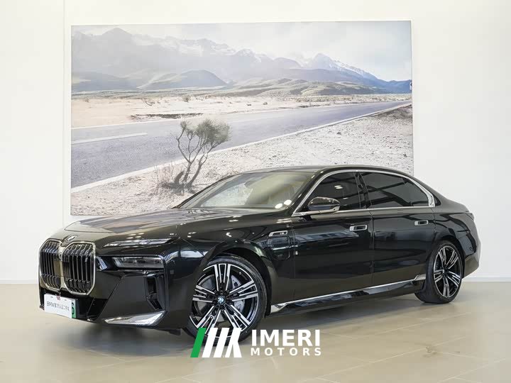 BMW i7 2023 xDrive60L M Sport Package - ავტომობილი ჩინეთიდან
