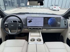 Li Auto L9 2022 Max - ფოტო 12