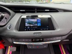 Cadillac XT4 28T FWD Luxury - ფოტო 10