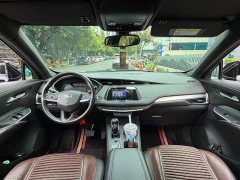 Cadillac XT4 28T FWD Luxury - ფოტო 13