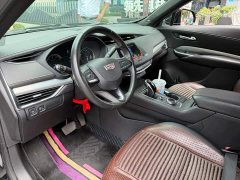 Cadillac XT4 28T FWD Luxury - ფოტო 7