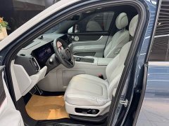 AITO M9 Extended Range Ultra 42kWh 6-Seater - ფოტო 10