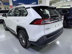 Toyota Vland 2.0L CVT AWD Luxury Plus - ფოტო 17