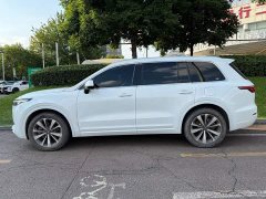 Li Auto ONE Extended Range 6-Seater - ფოტო 3