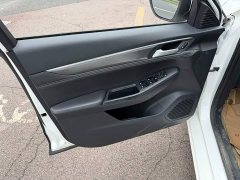 Ford Fiesta 1.5L Automatic Diamond Edition - ფოტო 6
