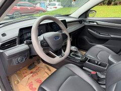 Ford Fiesta 1.5L Automatic Diamond Edition - ფოტო 7