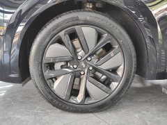 Li Auto L9 Ultra - ფოტო 14