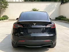 Tesla Model Y Standard Range RWD - ფოტო 3