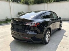 Tesla Model Y Standard Range RWD - ფოტო 5