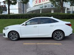 Ford Fiesta 1.5L Automatic Diamond Edition - ფოტო 3