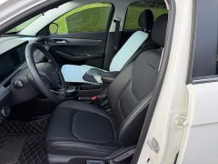 Ford Fiesta 1.5L Automatic Diamond Edition - ფოტო 8