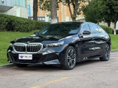 BMW 5 Series 530Li Premier M Sport Package - ფოტო 1