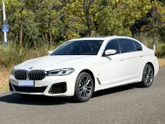 BMW 5 Series 525Li M Sport Package - ფოტო 1