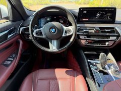 BMW 5 Series 525Li M Sport Package - ფოტო 11