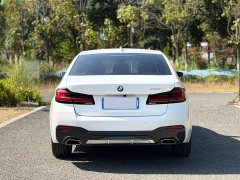 BMW 5 Series 525Li M Sport Package - ფოტო 5