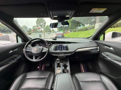 Cadillac XT4 28T FWD Luxury - ფოტო 13