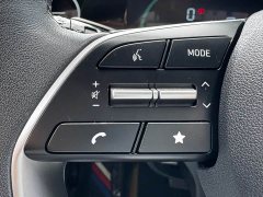 Hyundai Elantra 1.5L CVT Luxury - ფოტო 18
